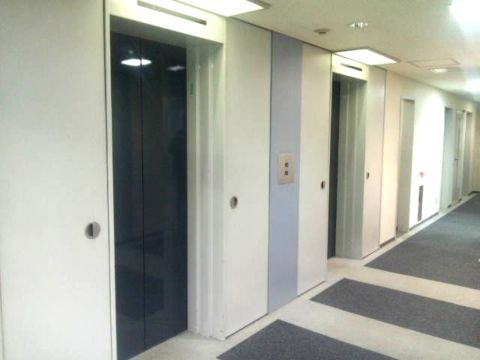 EVホール