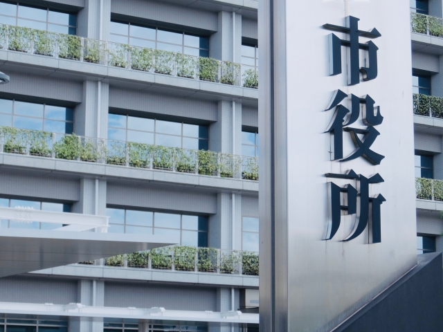 銀行・役所は開いてる？お盆前後のビジネスマナーと段取り