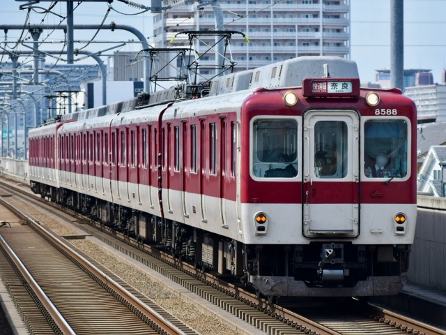 大阪から奈良までのアクセスガイド：電車・バス・車を徹底比較