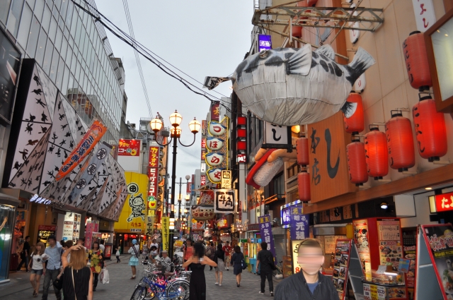 大阪グルメとエンタメが融合！新生・中座くいだおれビルの見どころ