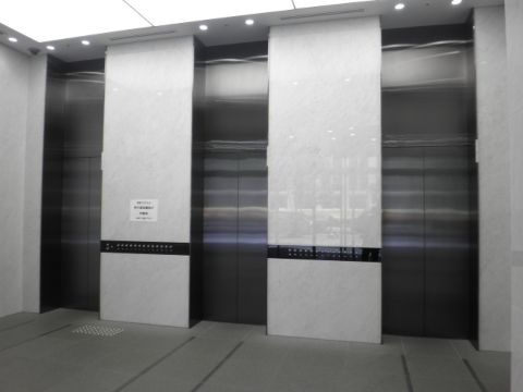 通用口