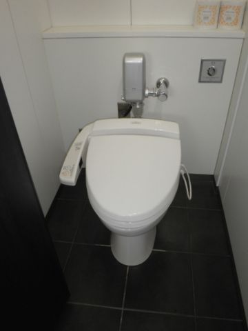 各階、トイレ③