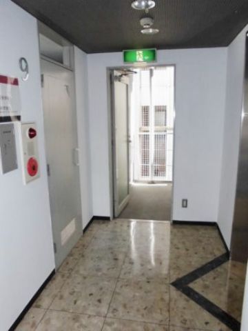 各階、ホール③