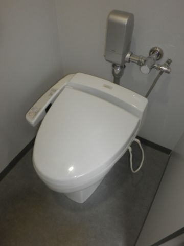 各階、トイレ③