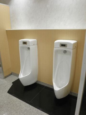 各階、トイレ②