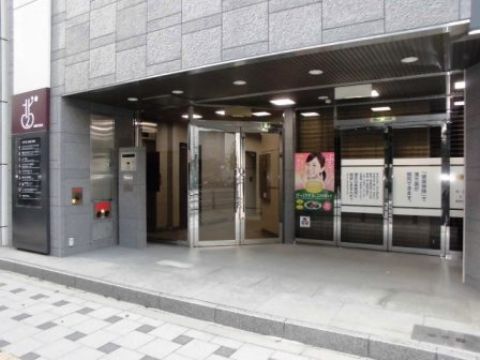 1F玄関
