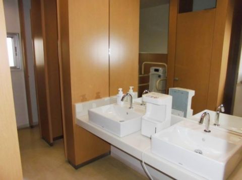 各階、トイレ洗面