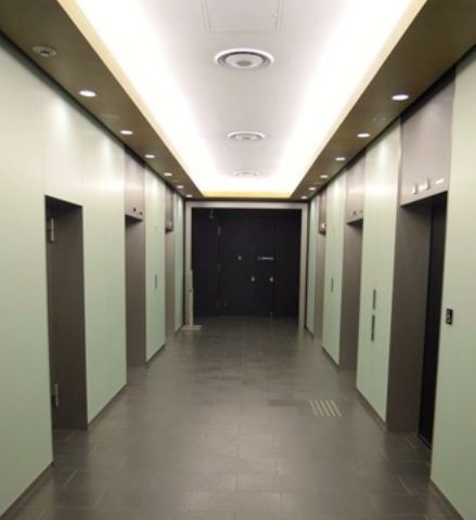 EVホール