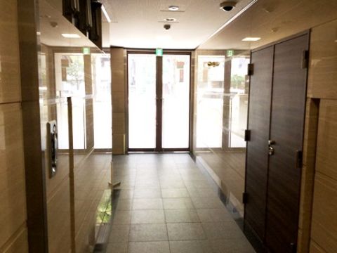 エントランス内②