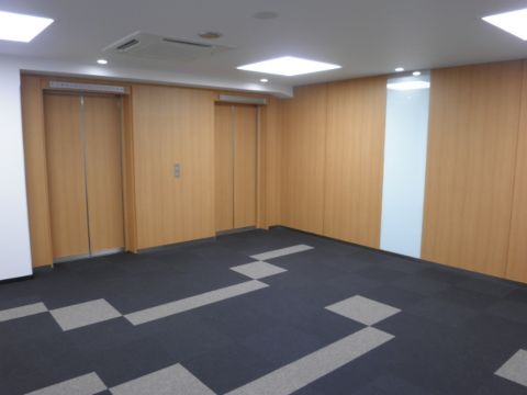 2階~上 基準階、EVホール