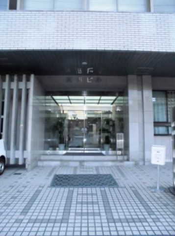 1F玄関