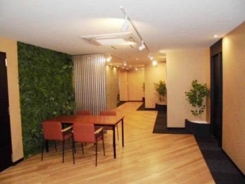 5階、ミーティングコーナー