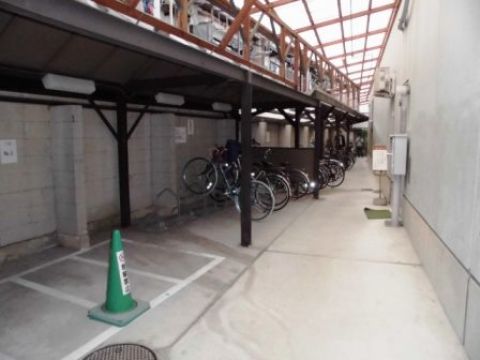 駐輪場