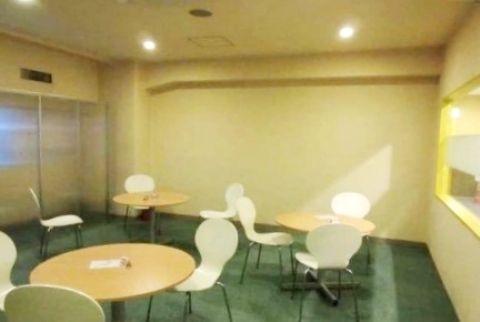 6階、喫煙室