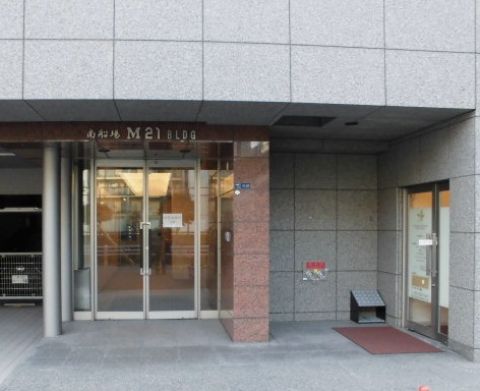 1F玄関