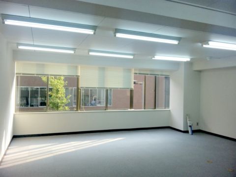 道路面、室内