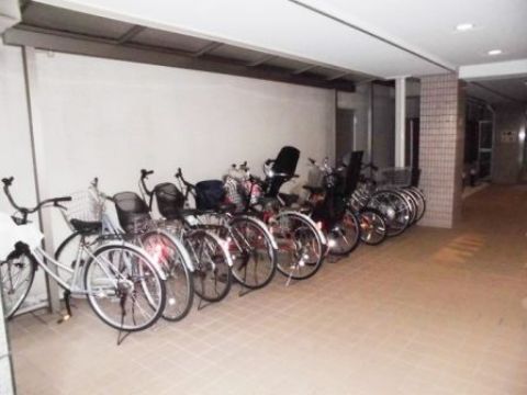 駐輪場