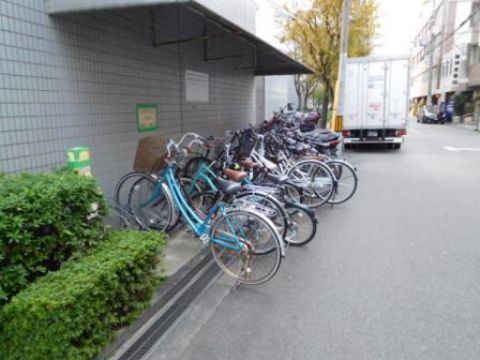 駐輪場②
