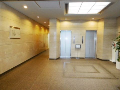 エントランス内②