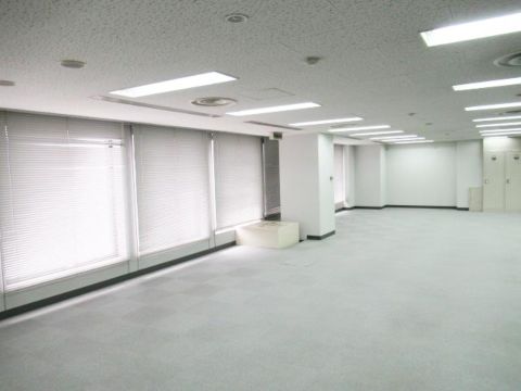 貸室