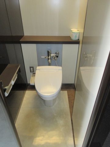 各階、洗浄付きトイレ