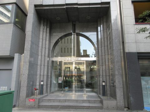 1F玄関