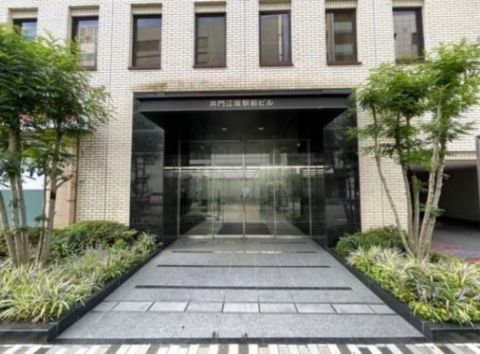 1F玄関