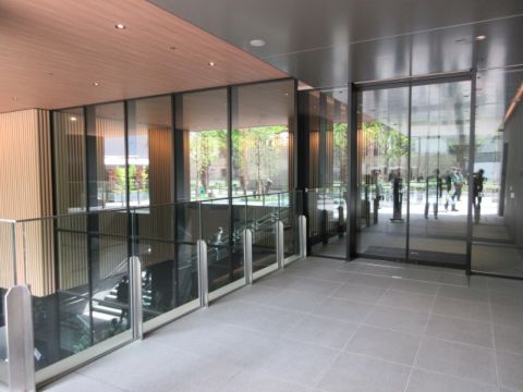 エントランス ②