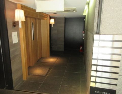 エントランス内 ③