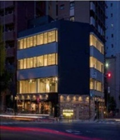 外観(夜間)
