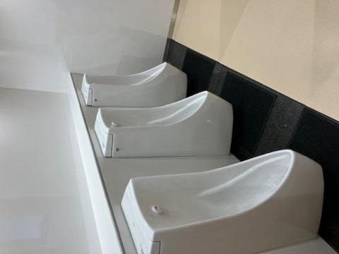男性用トイレ