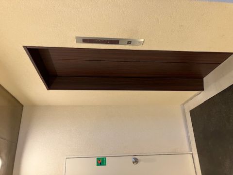 1階、EVホール