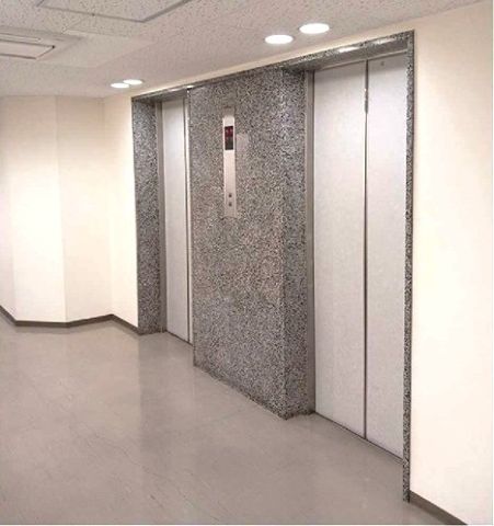 基準階、エレベーターホール