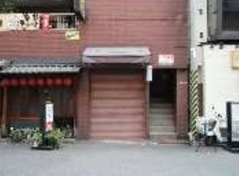 1F玄関
