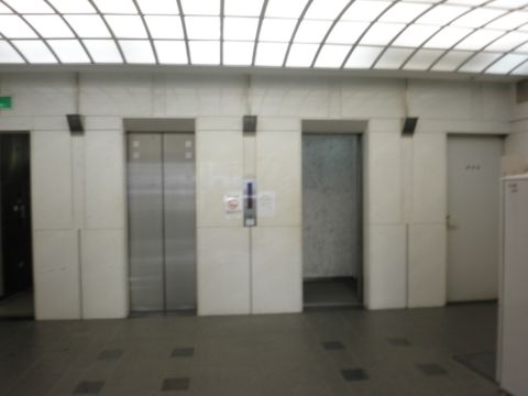 EVホール