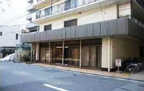 1F、店舗部分