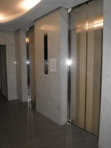 EVホール