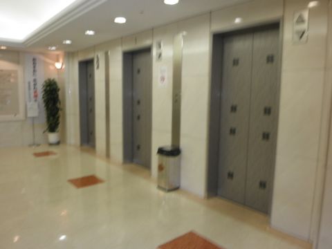 EVホール