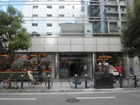 1階