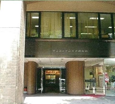 1F玄関