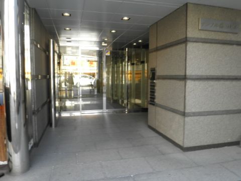 1F玄関