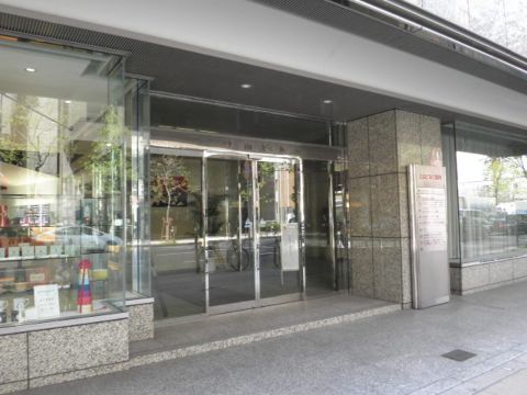 1F玄関