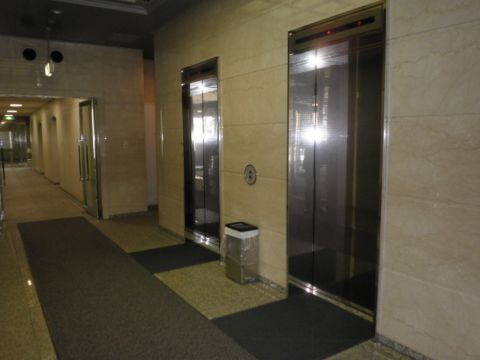 EVホール