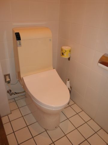 各階、トイレ③