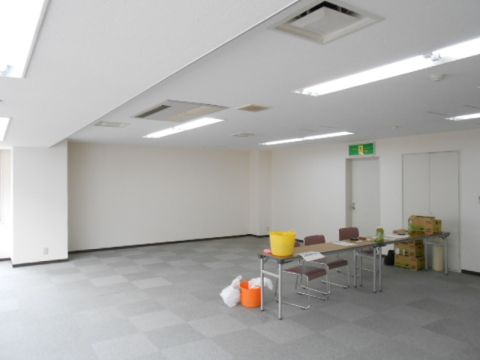 貸室