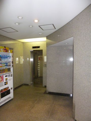 EVホール