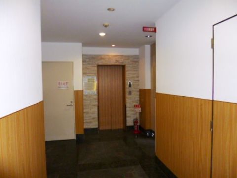 EVホール