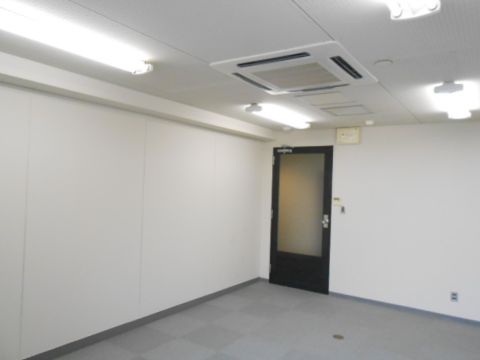 貸室