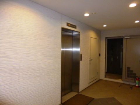 EVホール
