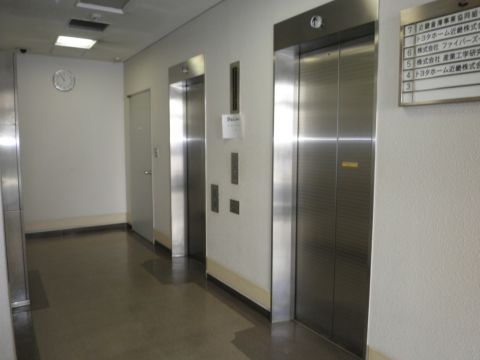 EVホール